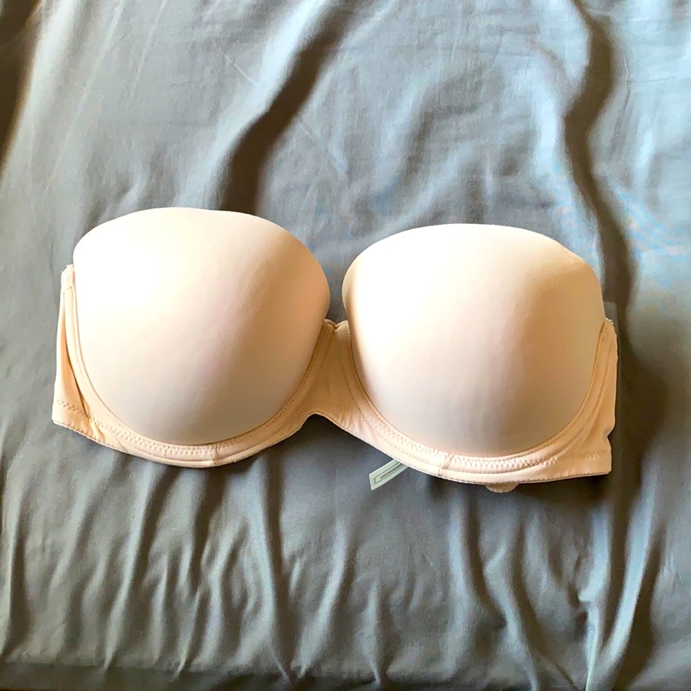 Wear everywhere strapless Victoria’s Secret PINK